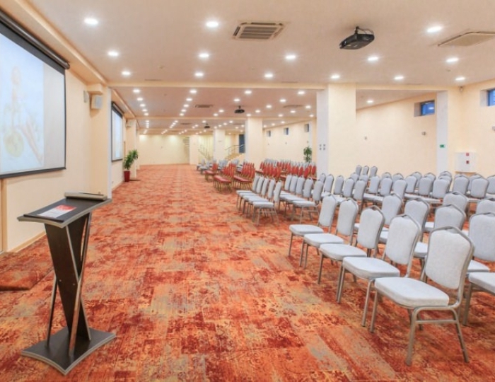 Русский зал - Отель Bridge Resort / Бридж Резорт